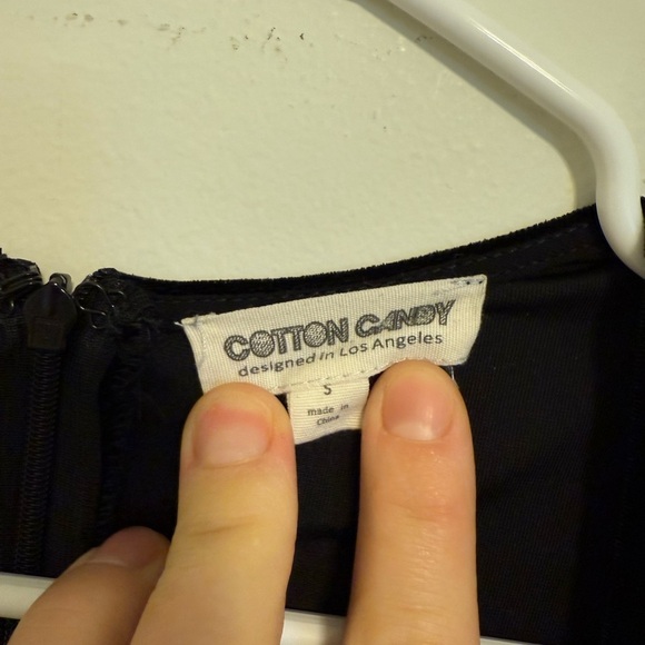 2/$30 Cotton Candy - Black Velvet Long Sleeve V-Neck Romper Size S - Picture 5 of 8